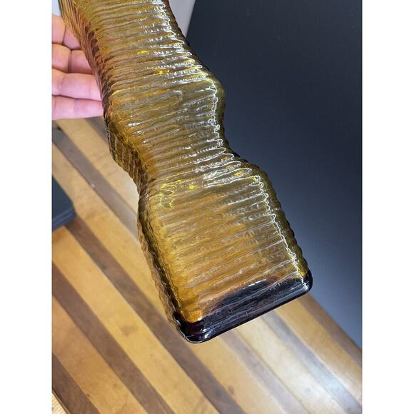 Empoli Bottle Decanter Ribbed Square Design 14" inches NO STOPPER Amber - Picture 5 of 11